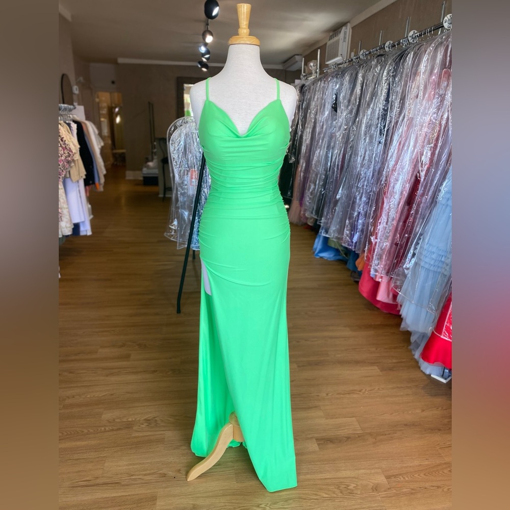 La Femme Dress Style 32152 Size 2